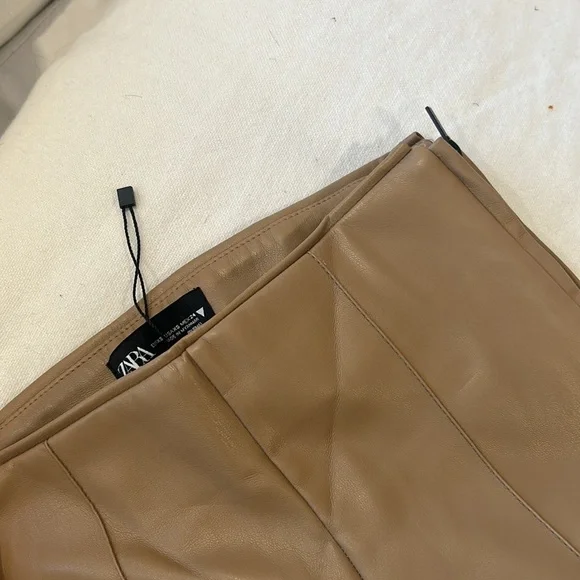 Blogger Fav Zara Tan Trimmed Faux Leather Legging Zipper Detailing